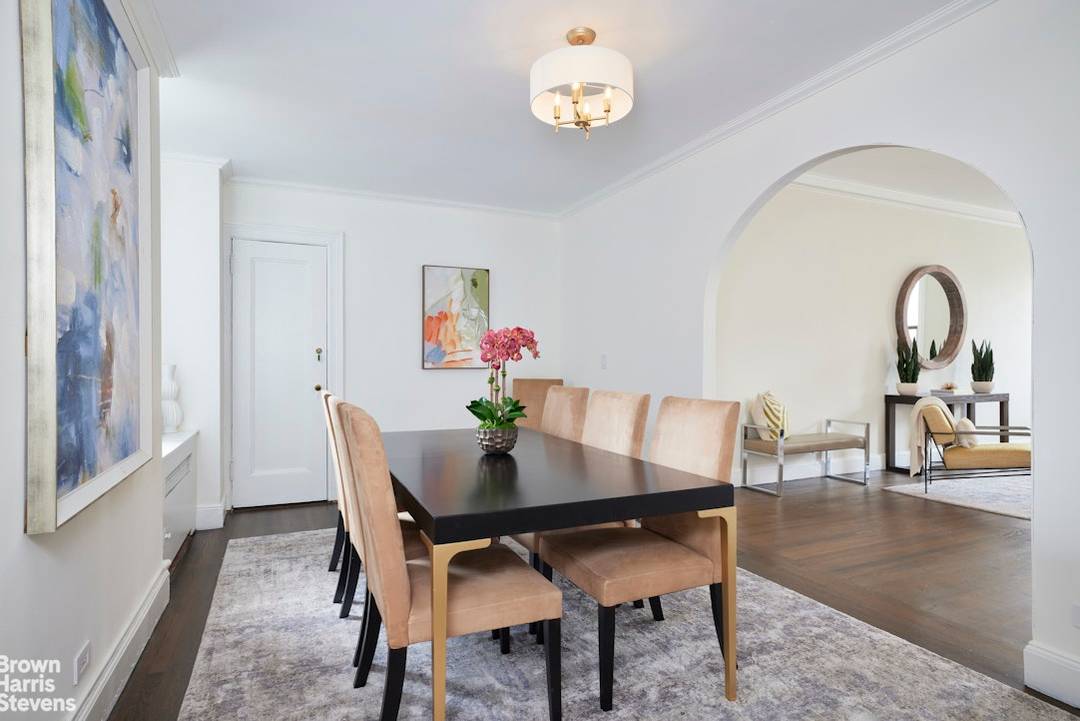 Located in a distinguished 1912 masterfully designed by Schwartz amp ; Gross, this elegant two bedroom residence blends timeless architecture with gracious modern living.