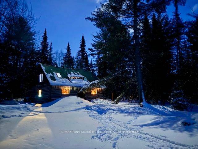 All your'e missing is the gingerbread and that can be easily made in your very own fairytale Log Cabin in the woods.