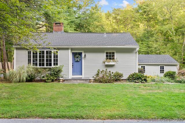 Welcome to 89 Book Hill Road in the heart of Essex Village.