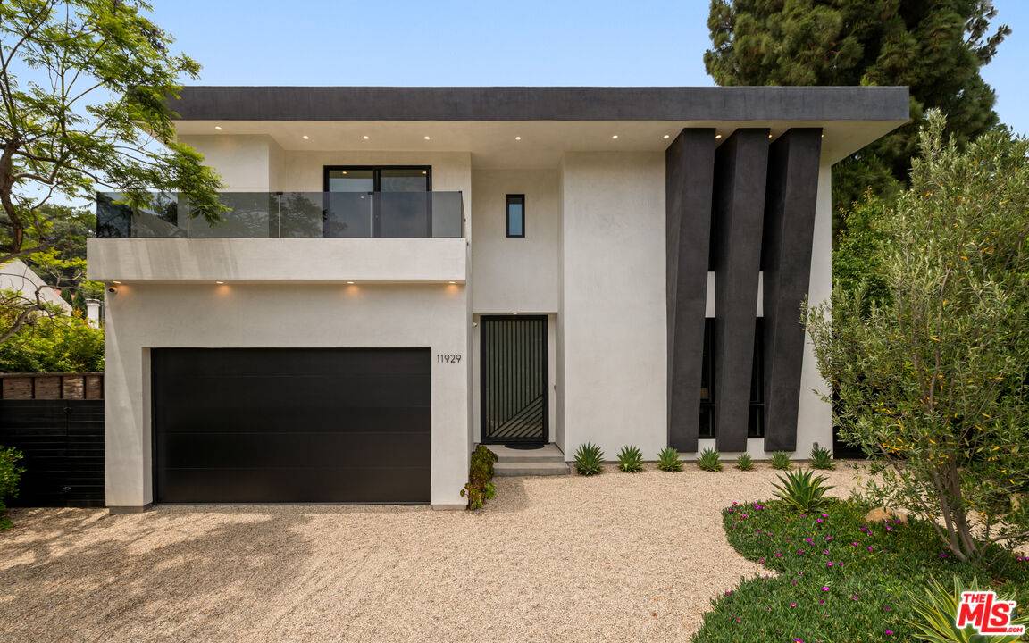 11929   Brentwood Grove Dr 6BR Brentwood La