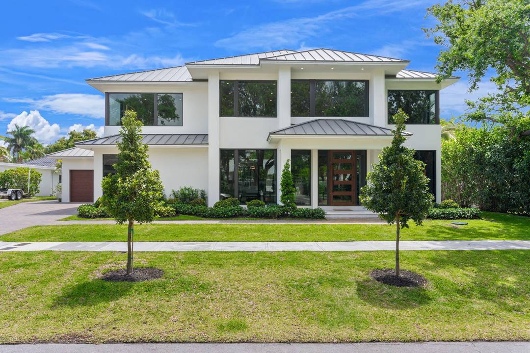 Just Completed Spectacular New Build By Award Winning Builder amp ; Designer Glenn Wright !