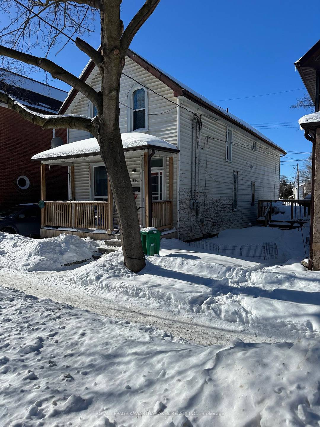 Well maintained, recently renovated duplex offering flexibility and strong investment potential in Peterborough's central core.