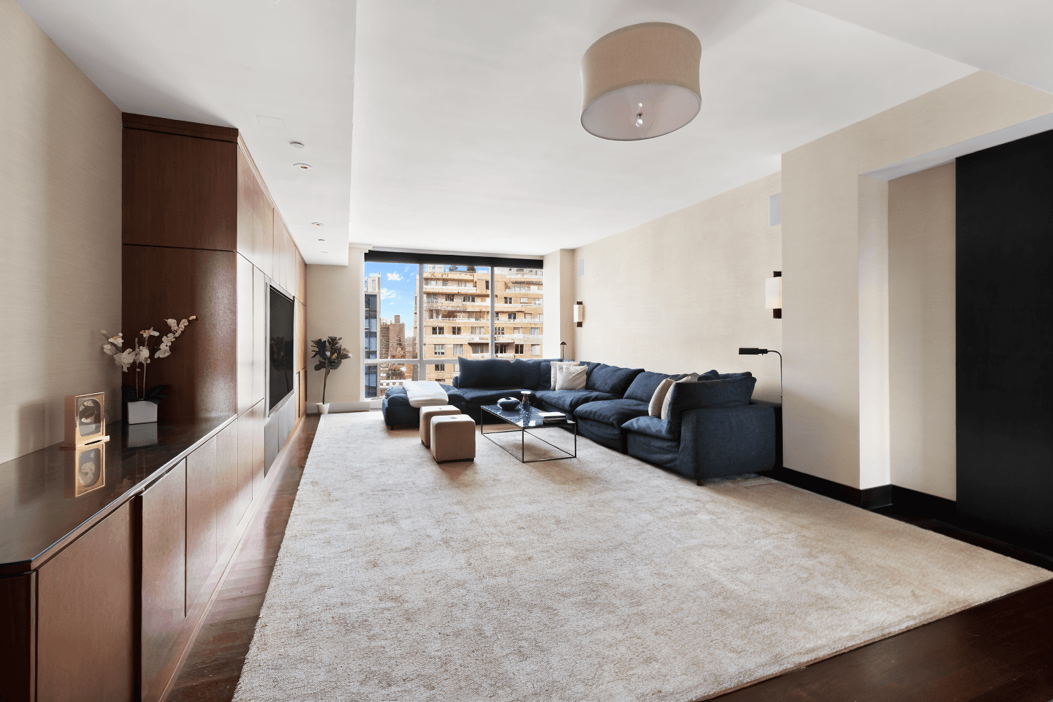 Available for rent 35, 000 or for sale 7, 000, 000, this expansive and sunny condominium home, with 10 foot ceilings, boasts over 2, 700 usable square feet.