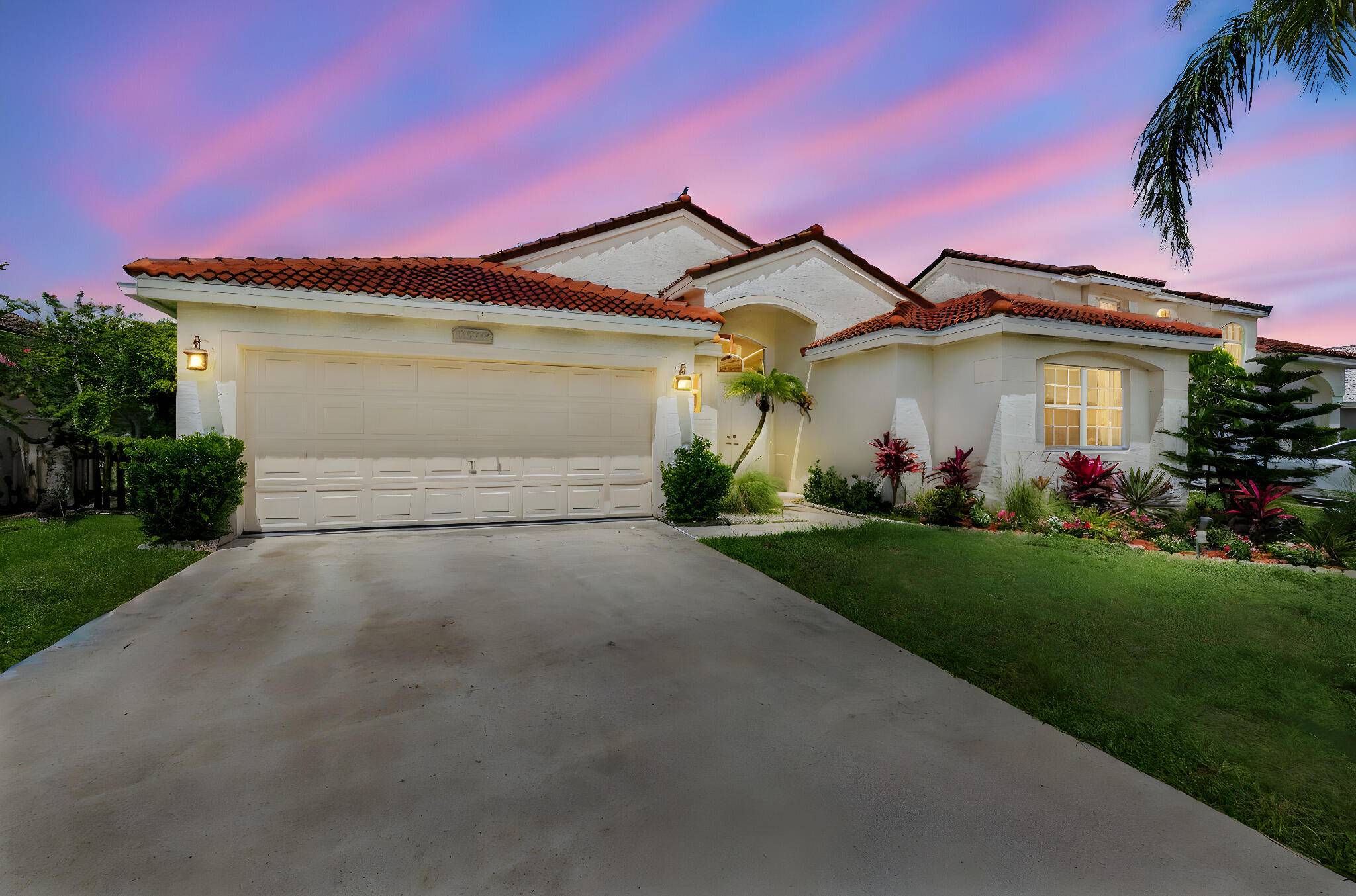 Welcome to this beautifully updated 3 bedroom, 2 bath home in the desirable Boca Landings community.