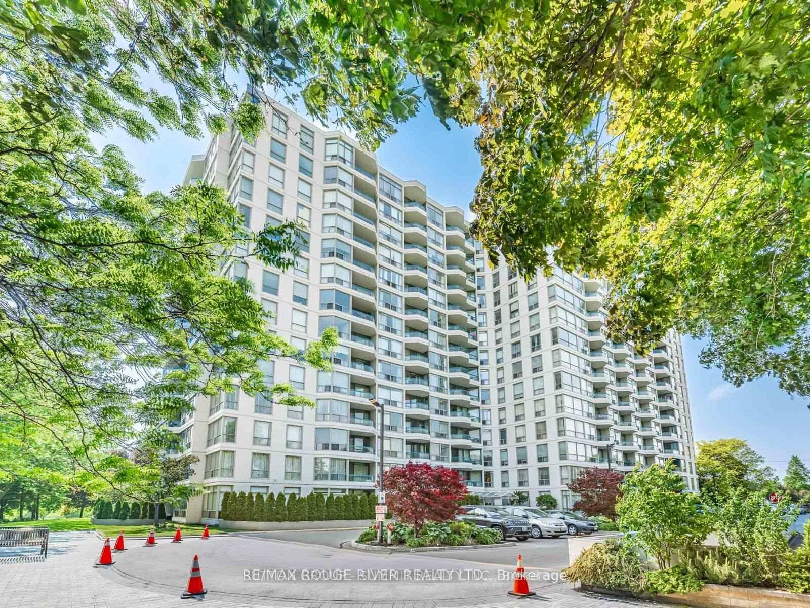 Excellent location, well served by TTC and close to Sheppard McCowan, future station at the north end of the extended Line 2 subway.