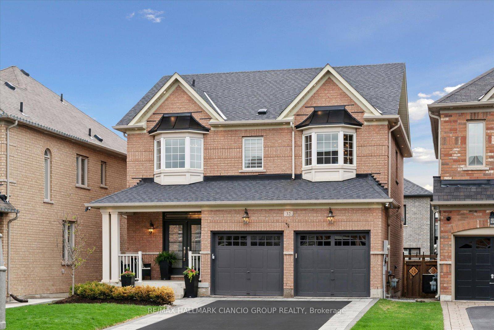 Welcome to this beautifully upgraded 2 storey detached home offering ample living space, nestled on a quiet crescent in a sought after mature neighbourhood.