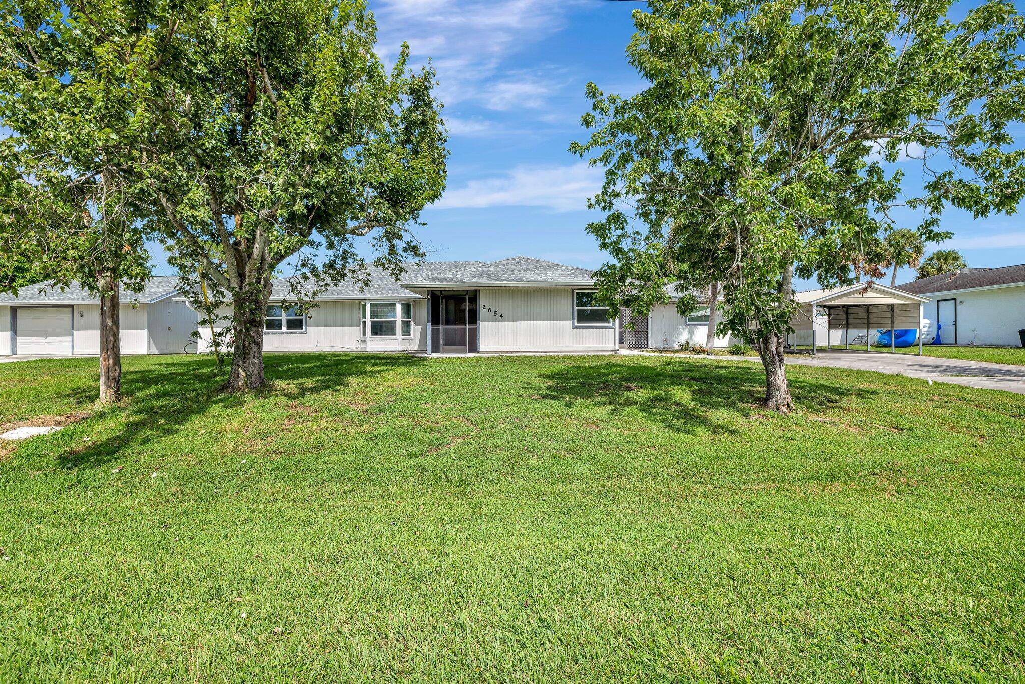 Ranch style home with 2 separate Living Area.