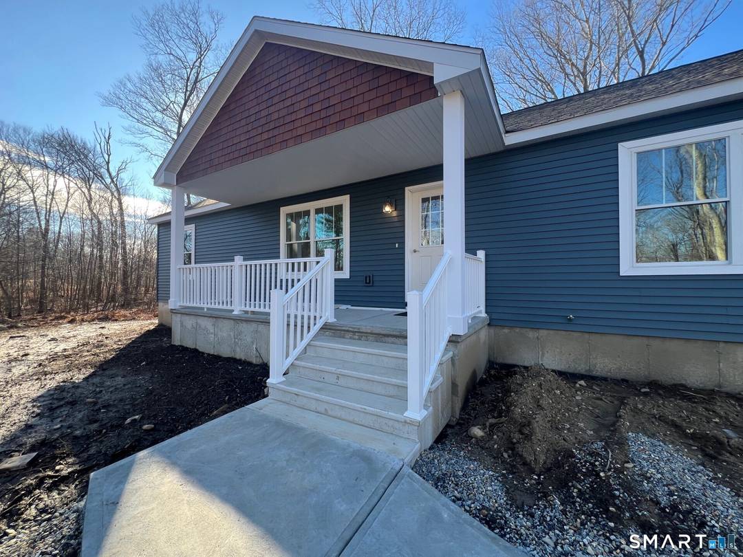Brand New Ready to go on this Rare One Level Living Home w a One Year Warranty !