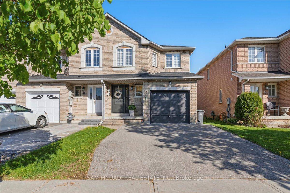This Exquisite Townhouse Is Nestled In A Serene Neighborhood In South Hill, Conveniently Located Near A Variety Of Stores, Restaurants, And Public Transportation Options.