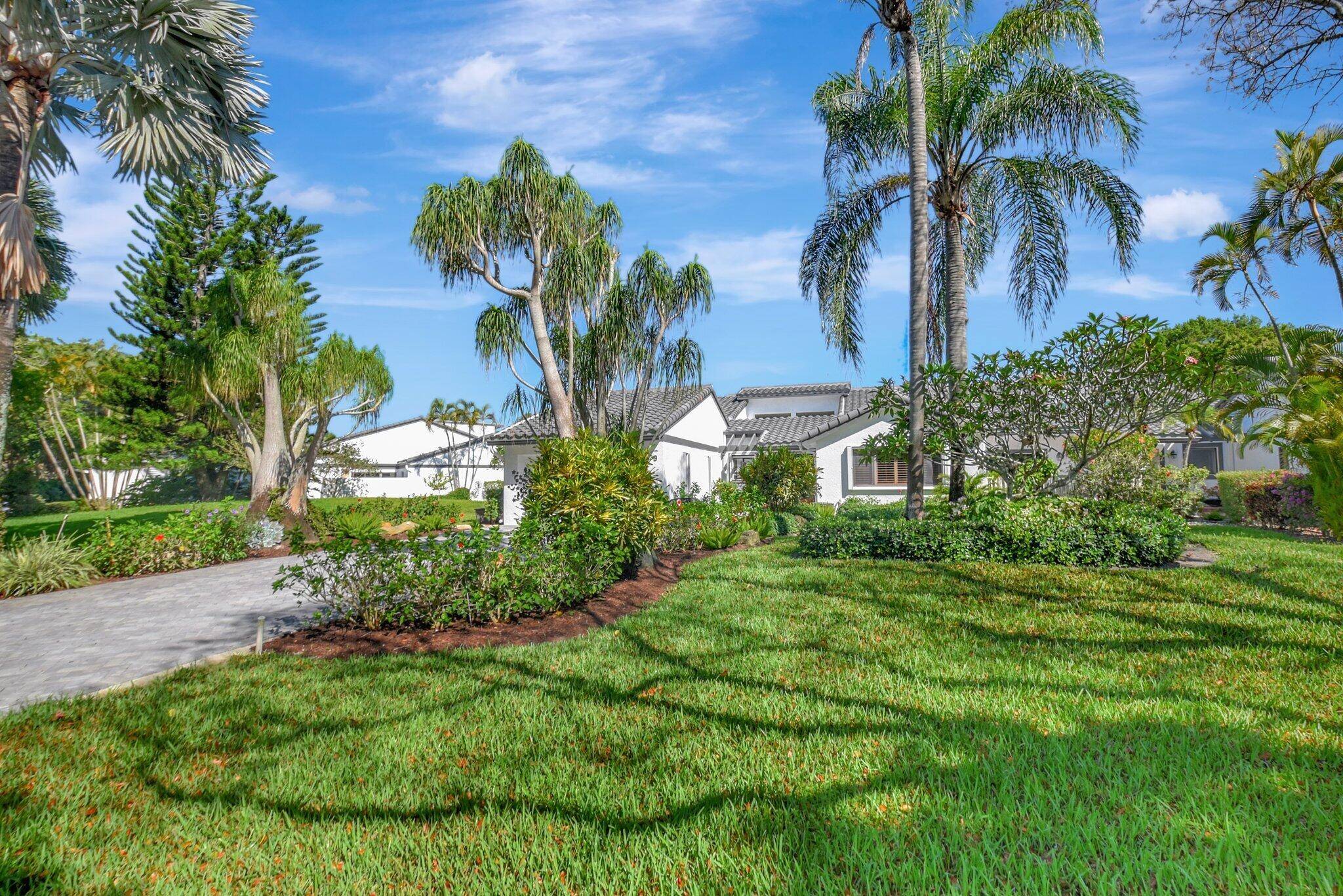 Welcome to the crown jewel of Villas in Hunters Run.