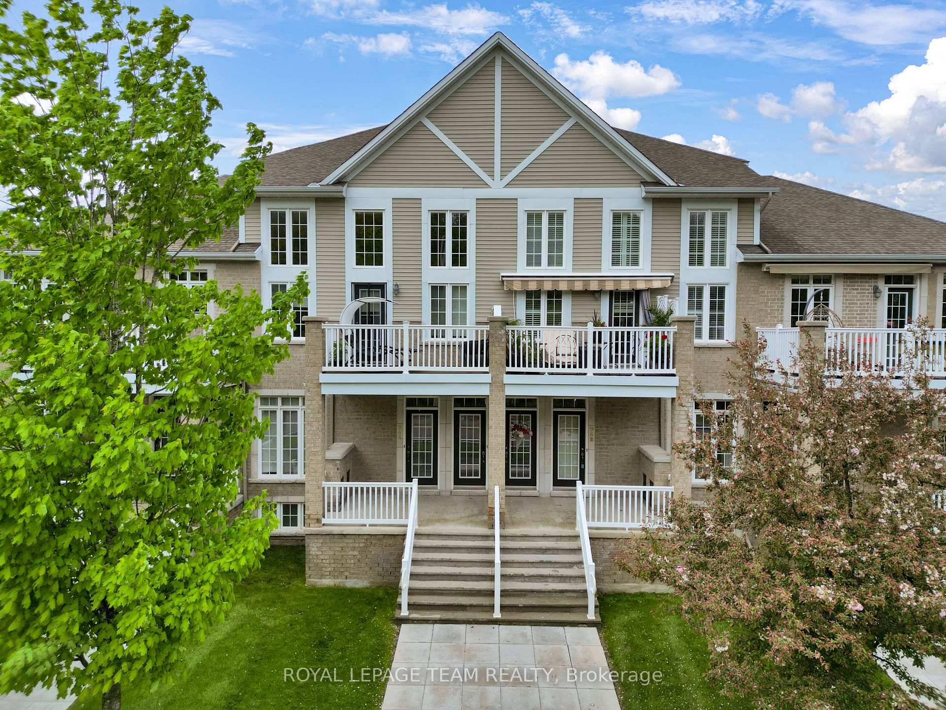 GARAGE PARKING in Kanata !