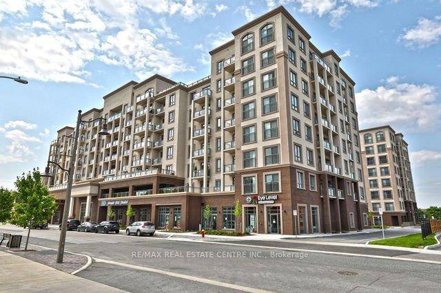 Welcome To This Absolutely Stunning 1 Den Located Steps From Public Transit amp ; Parks, Merely Minutes From 2 Major Highways, Grocery, Shopping amp ; The Hospital.