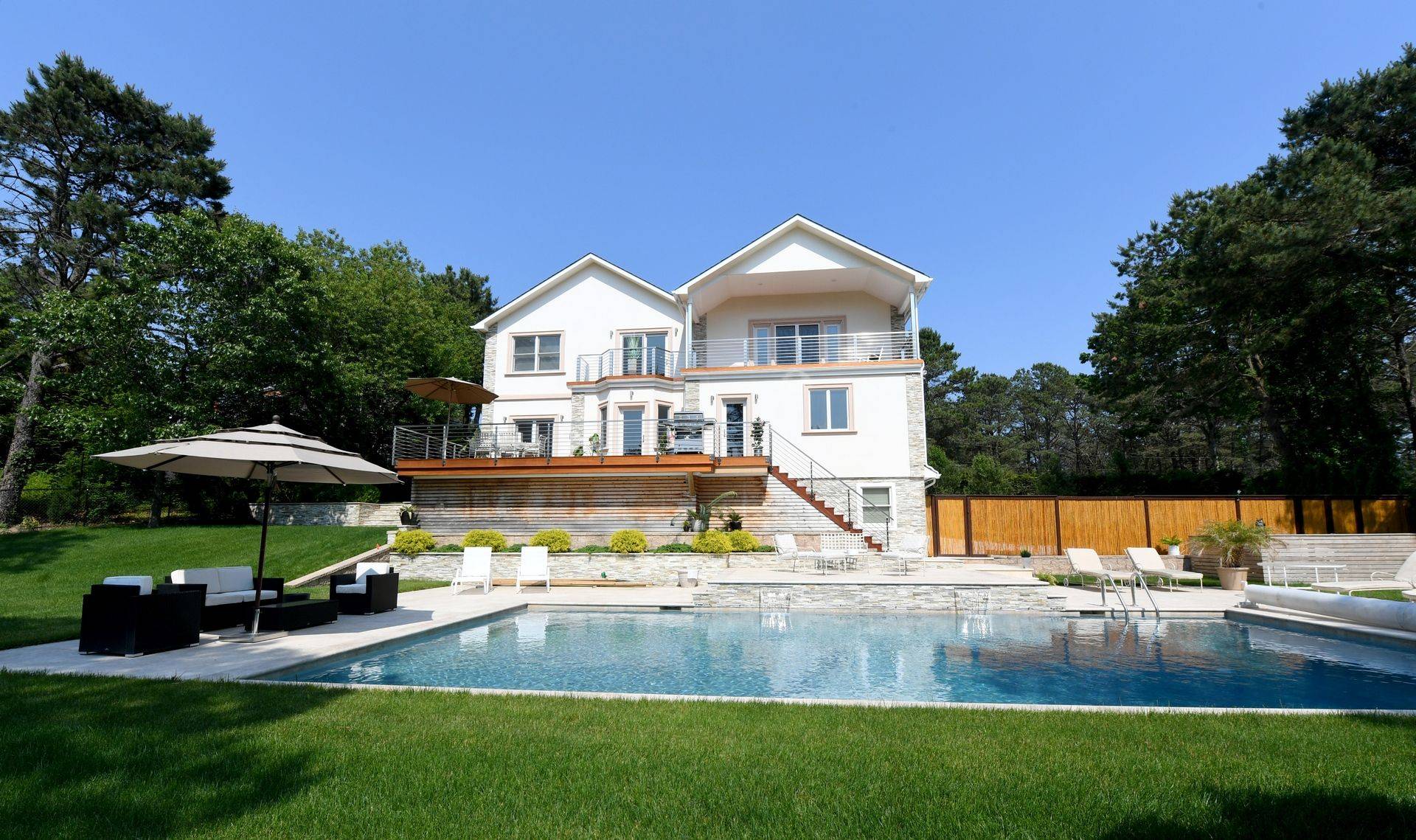 Brand New Four Bedroom Post Modern Southampon