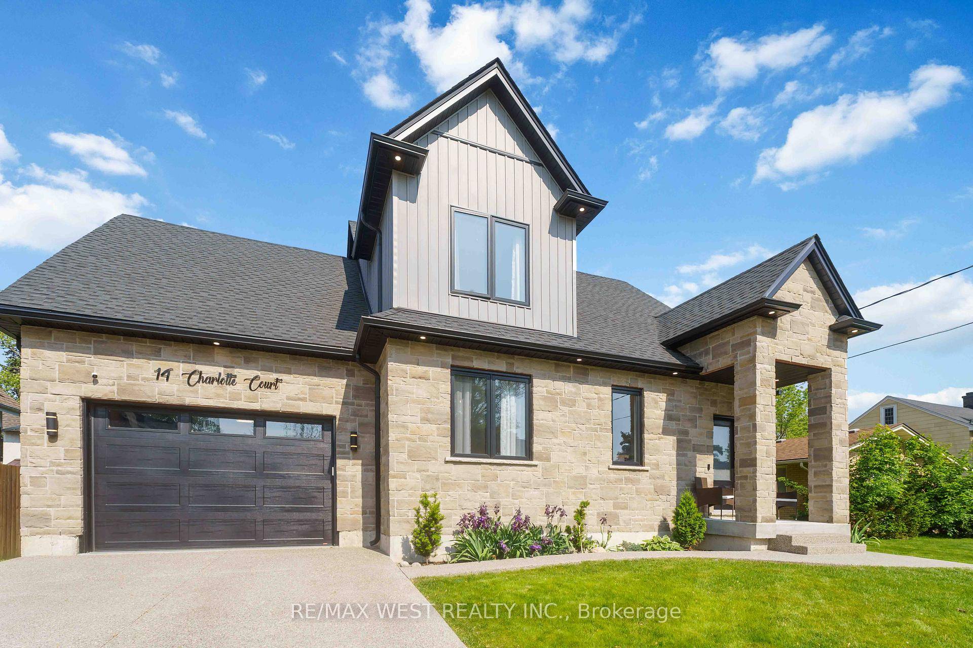 Feast your eyes on this exceptional custom built bungaloft in a prestige and mature neighbourhood of Welland.