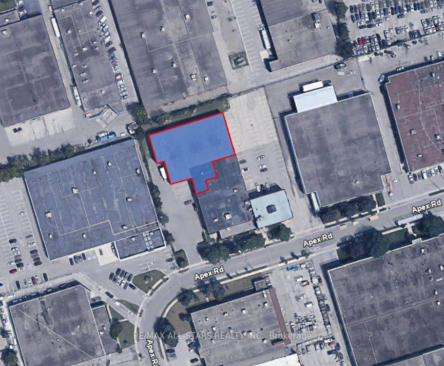 Newly renovated warehouse space in the Yorkdale area.