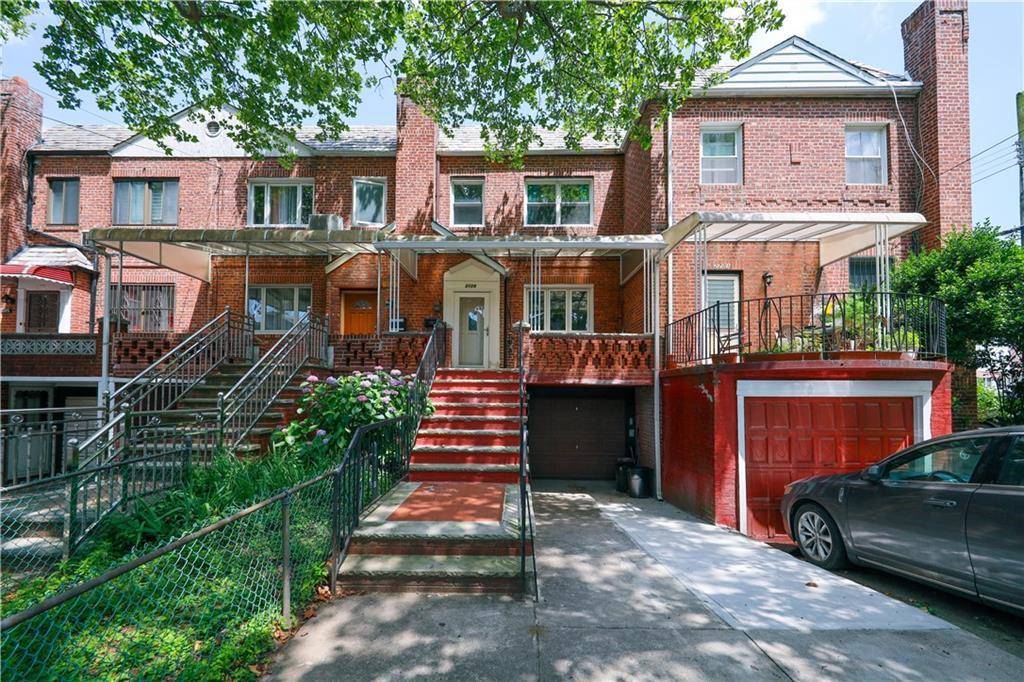Discover this well maintained, move in ready single family brick home in Sheepshead Bay.