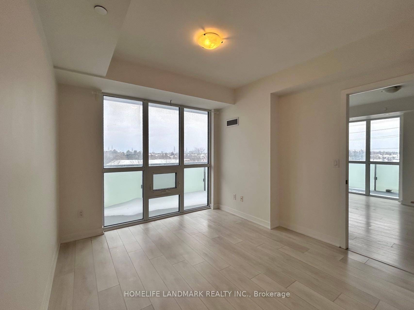 Experience The Ease Of Living At Downtown Erin Mills.