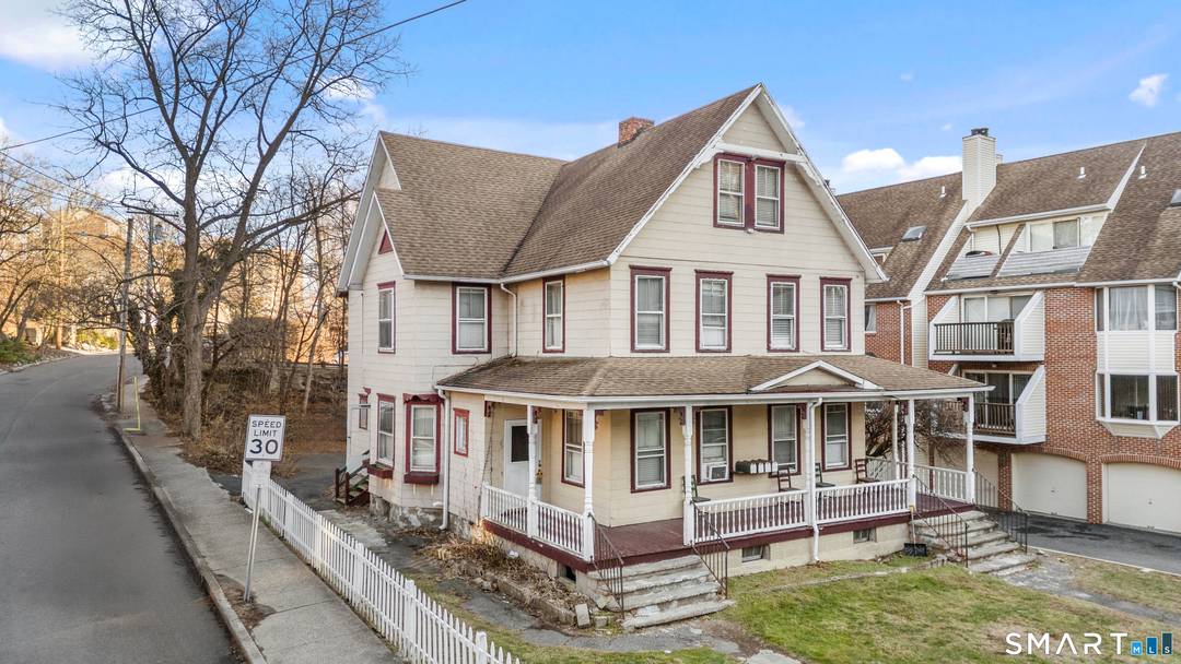 Prime downtown Stamford redevelopment opportunity on a 0.