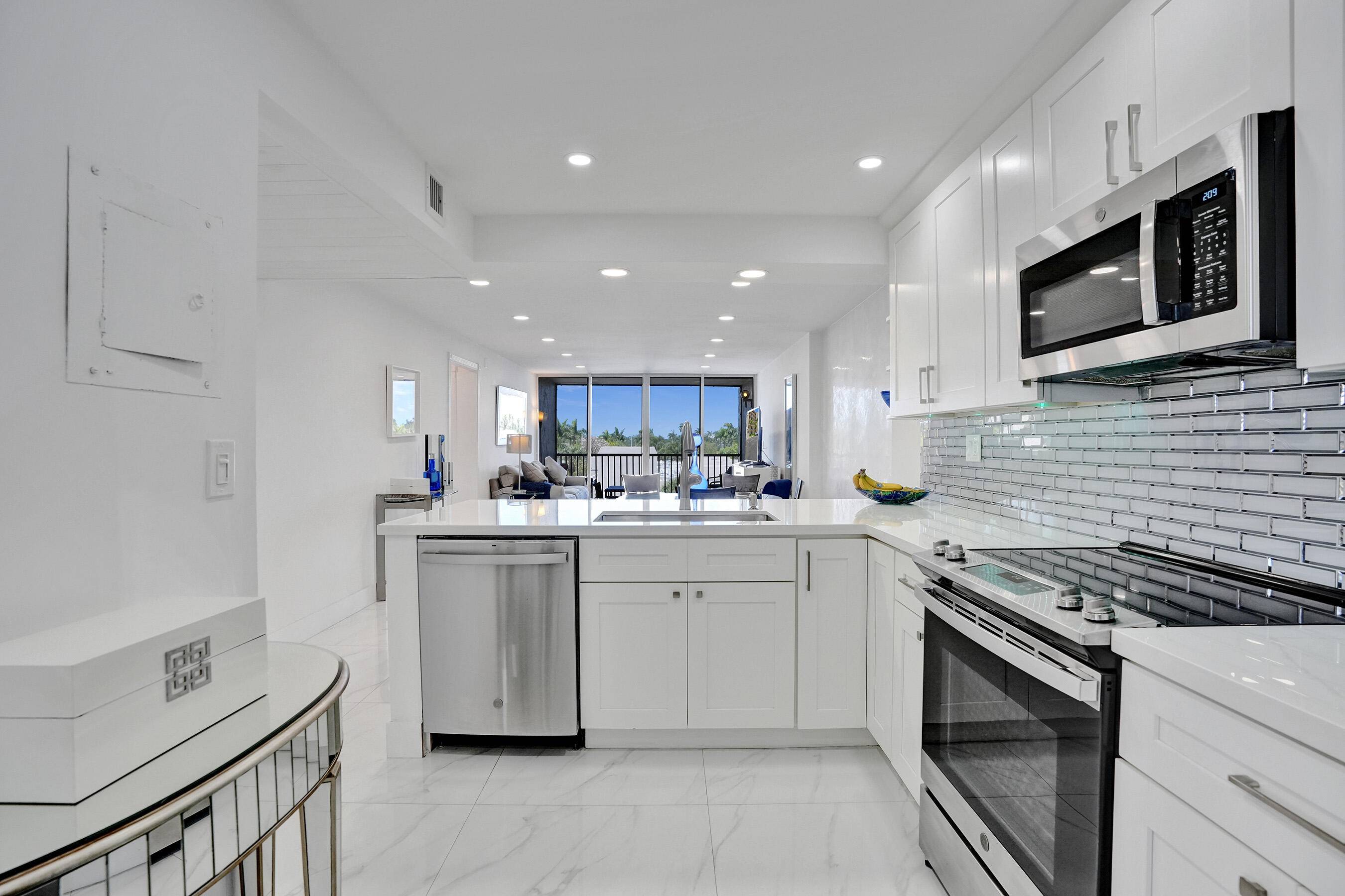 Tastefully fully renovated 2 2 condo in east Boca Raton !