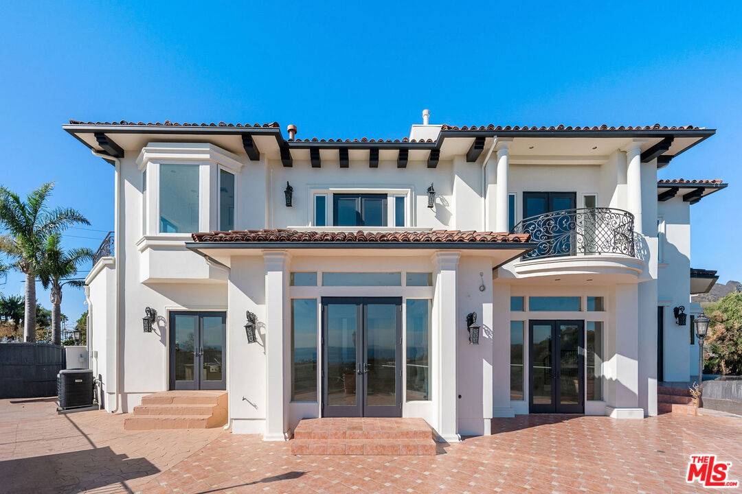 6130   Galahad Rd 4BR Malibu La