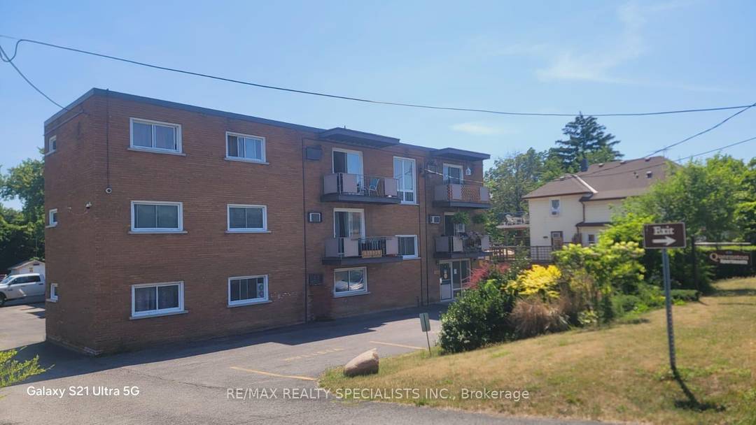 Located in the core of St.