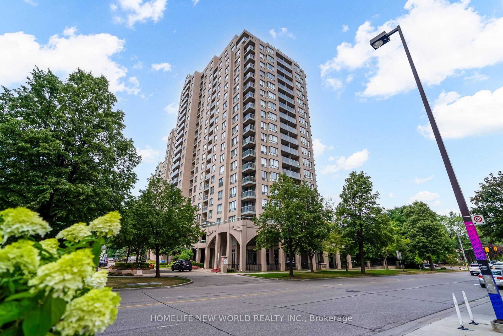 Welcome to 28 Empress Ave !