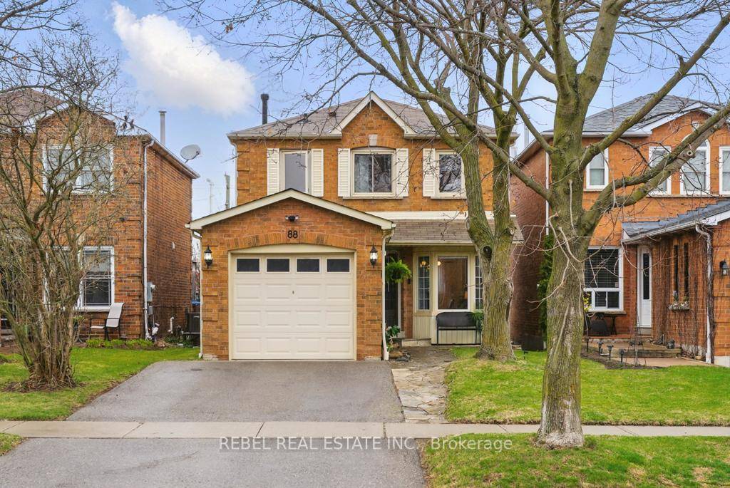 Welcome To 88 Fernbank Place, Nestled In Whitby's Highly Sought After Pringle Creek Community.