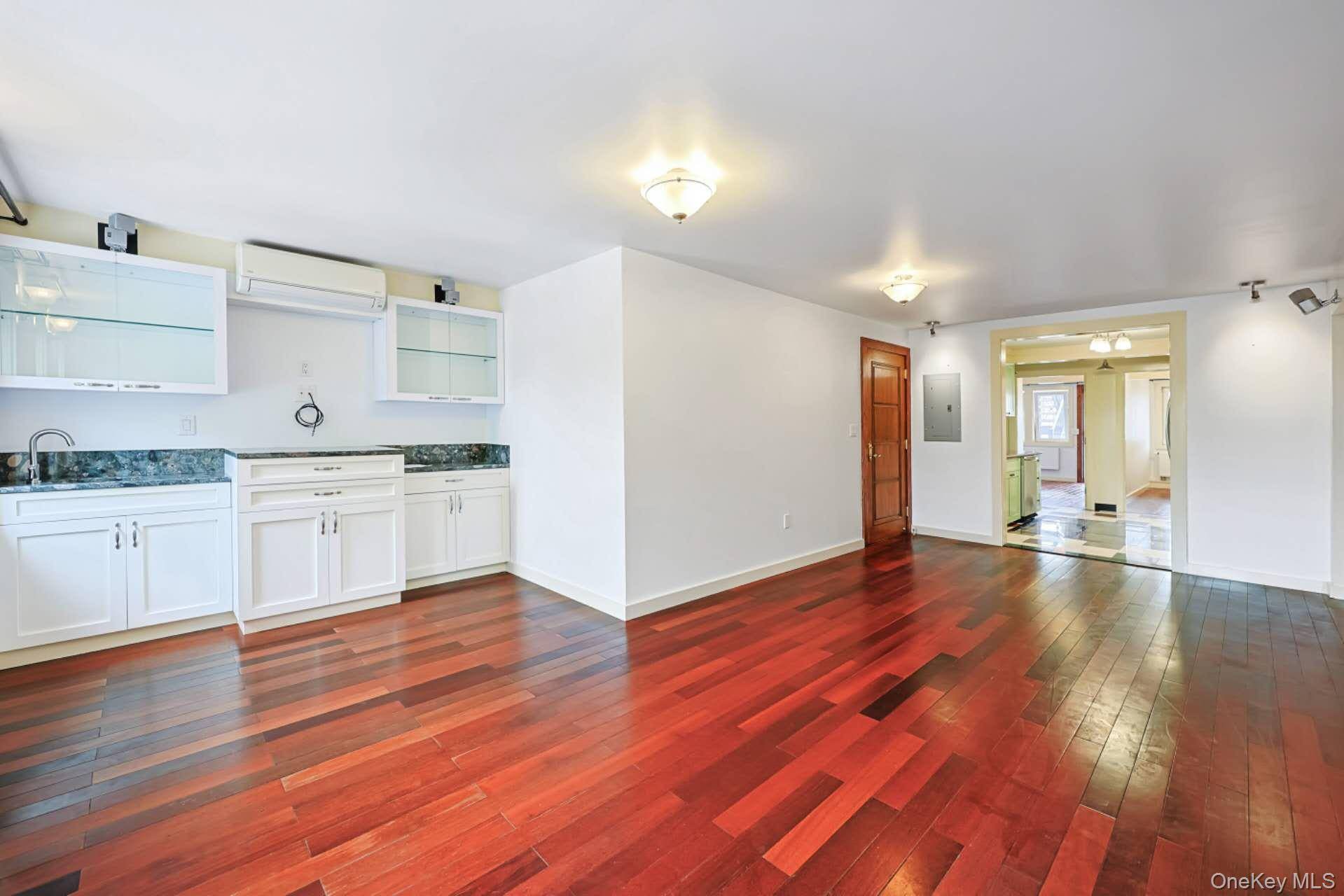 Step into this bright, sun filled 2 bedroom, 1 bath luxury apartment featuring a spacious open layout and a private terrace.