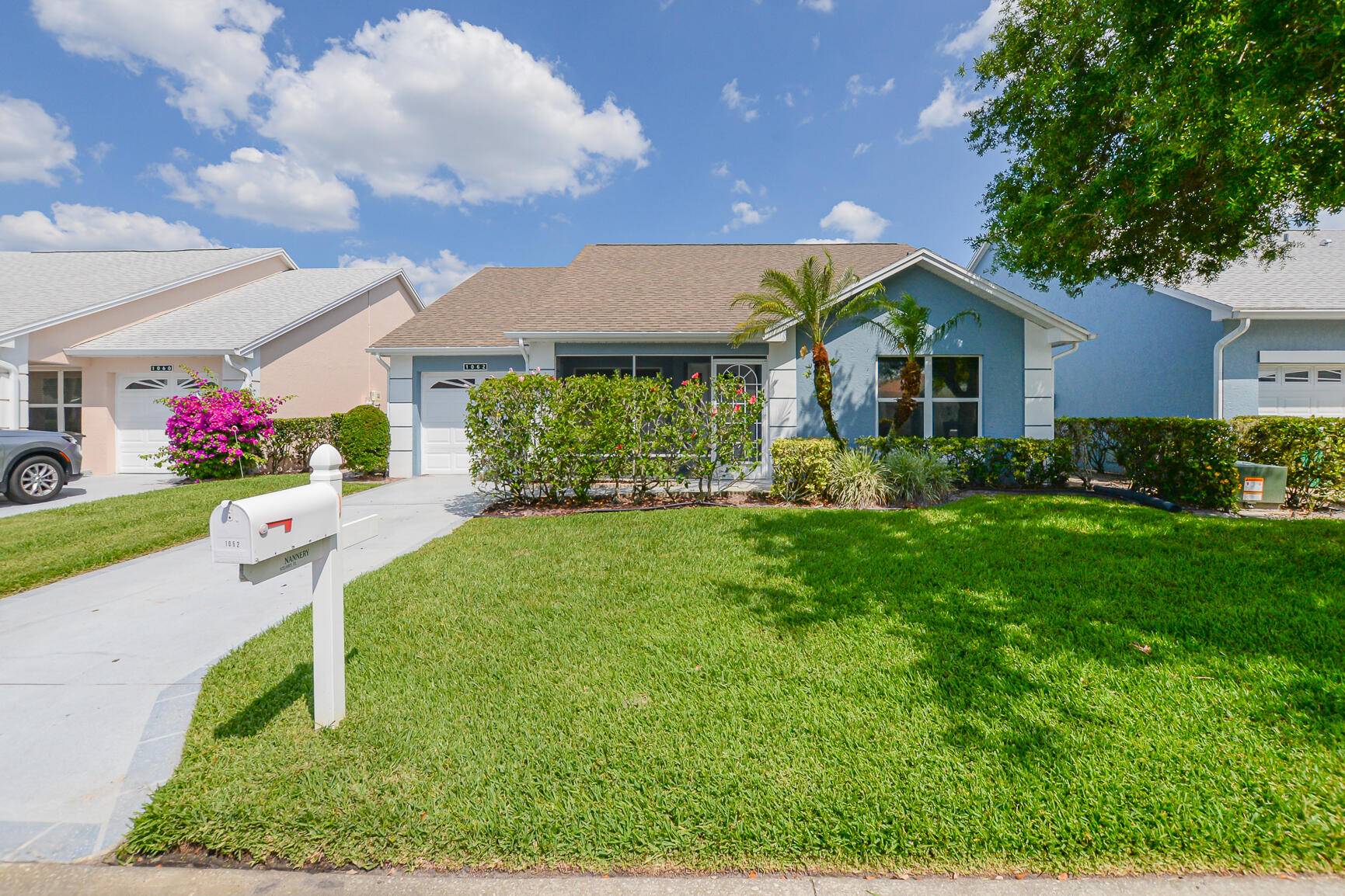 Fabulous Diamond Model in ''Isle of Tuscany'' at Kings Isle 55 community in the heart of St Lucie West.