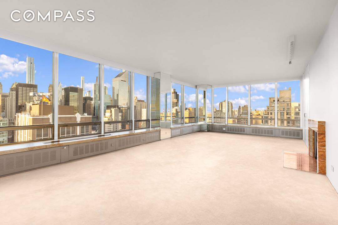 Welcome to 860 United Nations Plaza, Unit 35 36D an extraordinary bring your architect opportunity at one of the city's most prestigious addresses.