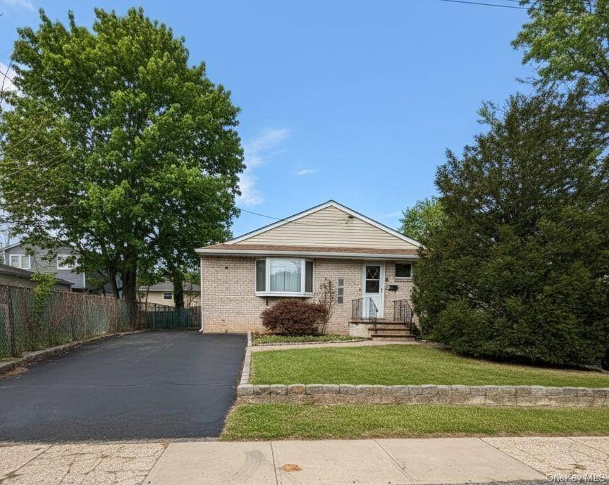 This recently updated three bedroom, one bathroom Ranch offers a premier full year rental opportunity in the heart of beautiful Bayville.