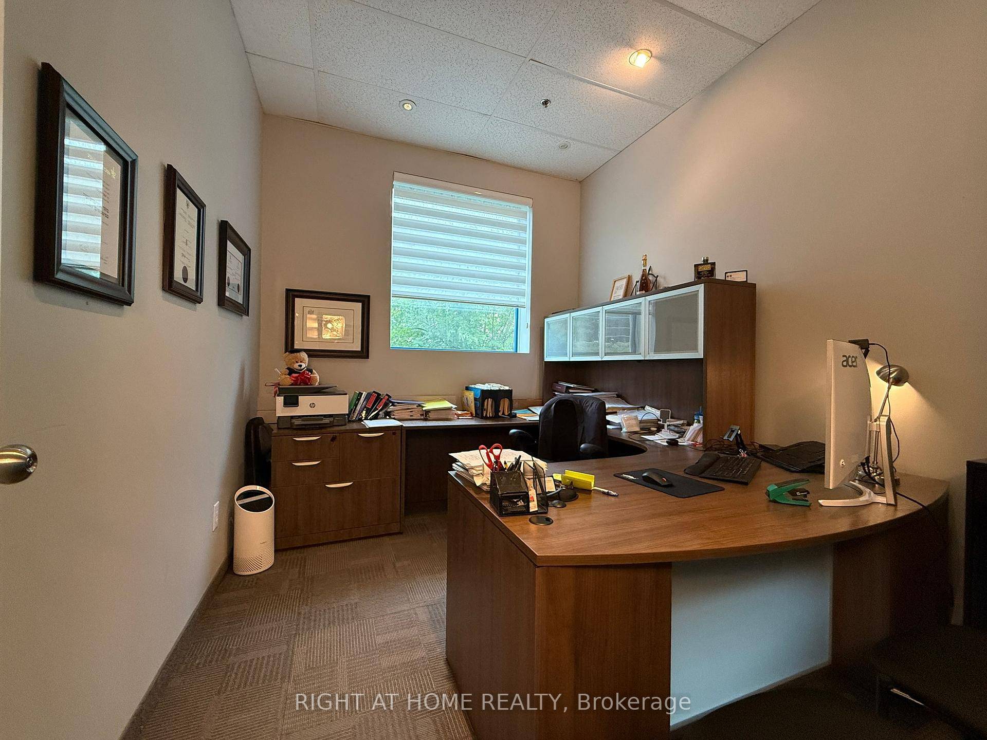 Fully furnished 120 sq. ft.