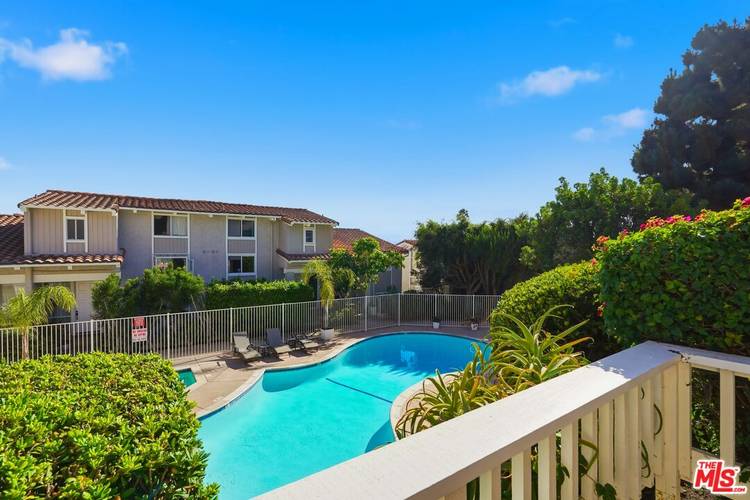 28248 Rey De Copas Ln 4BR Malibu La