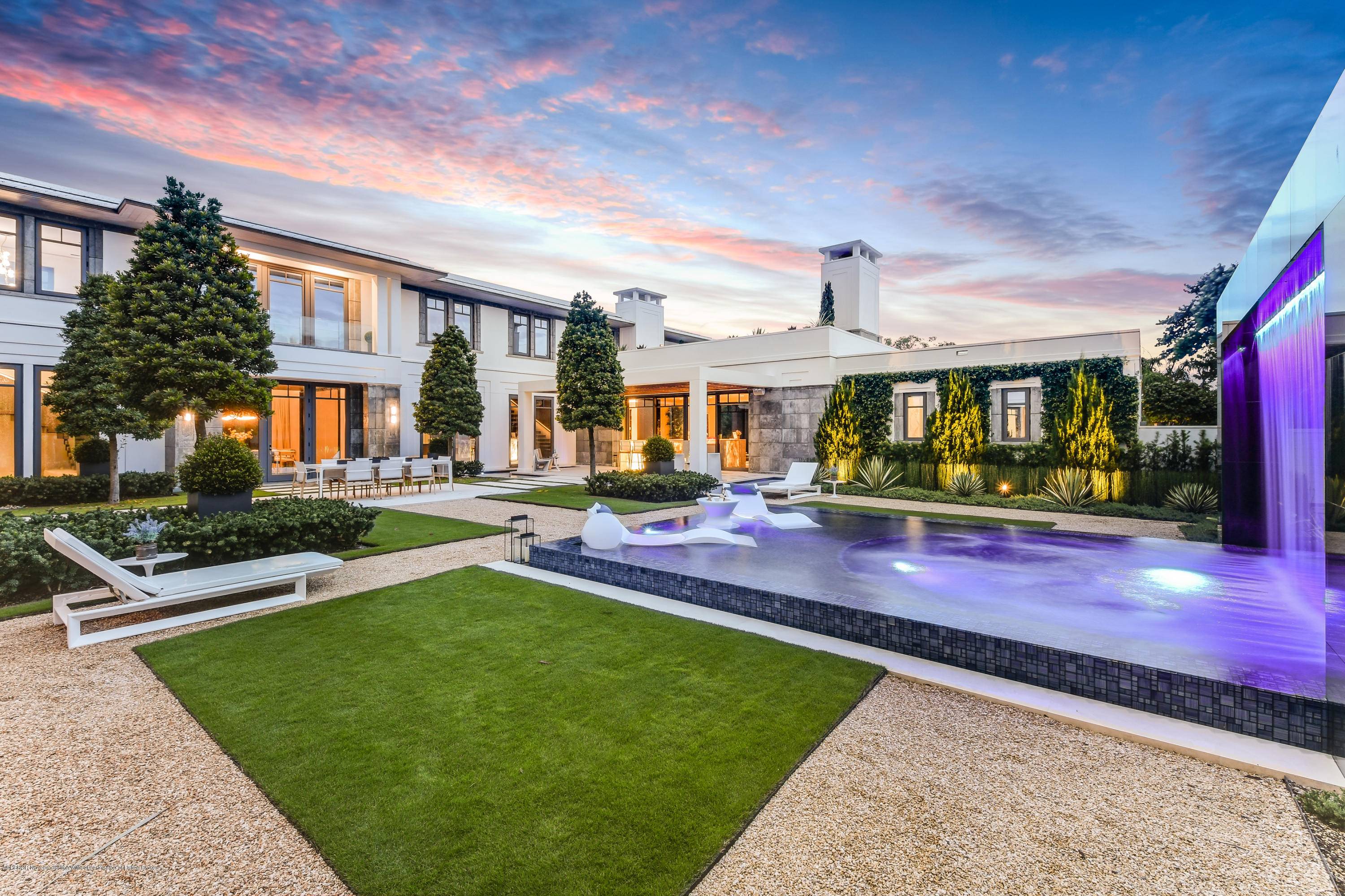 Unique waterfront property, a boater's paradise.