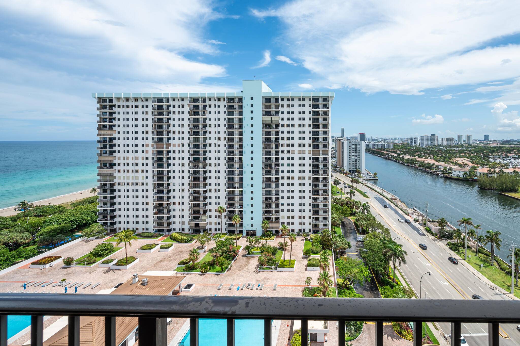 2BED 2 BATH CORNER UNIT WITH INCREDIBLE SOUTHERN OCEAN AND INTRACOASTAL VIEWS !