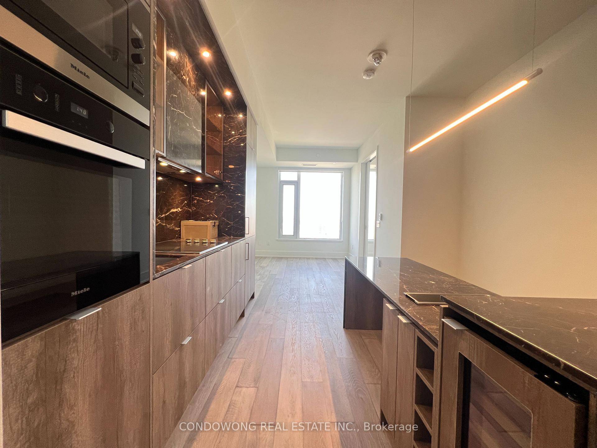 Experience Luxury Living In The Prestigious 11 Yorkville Condos By Metropia.
