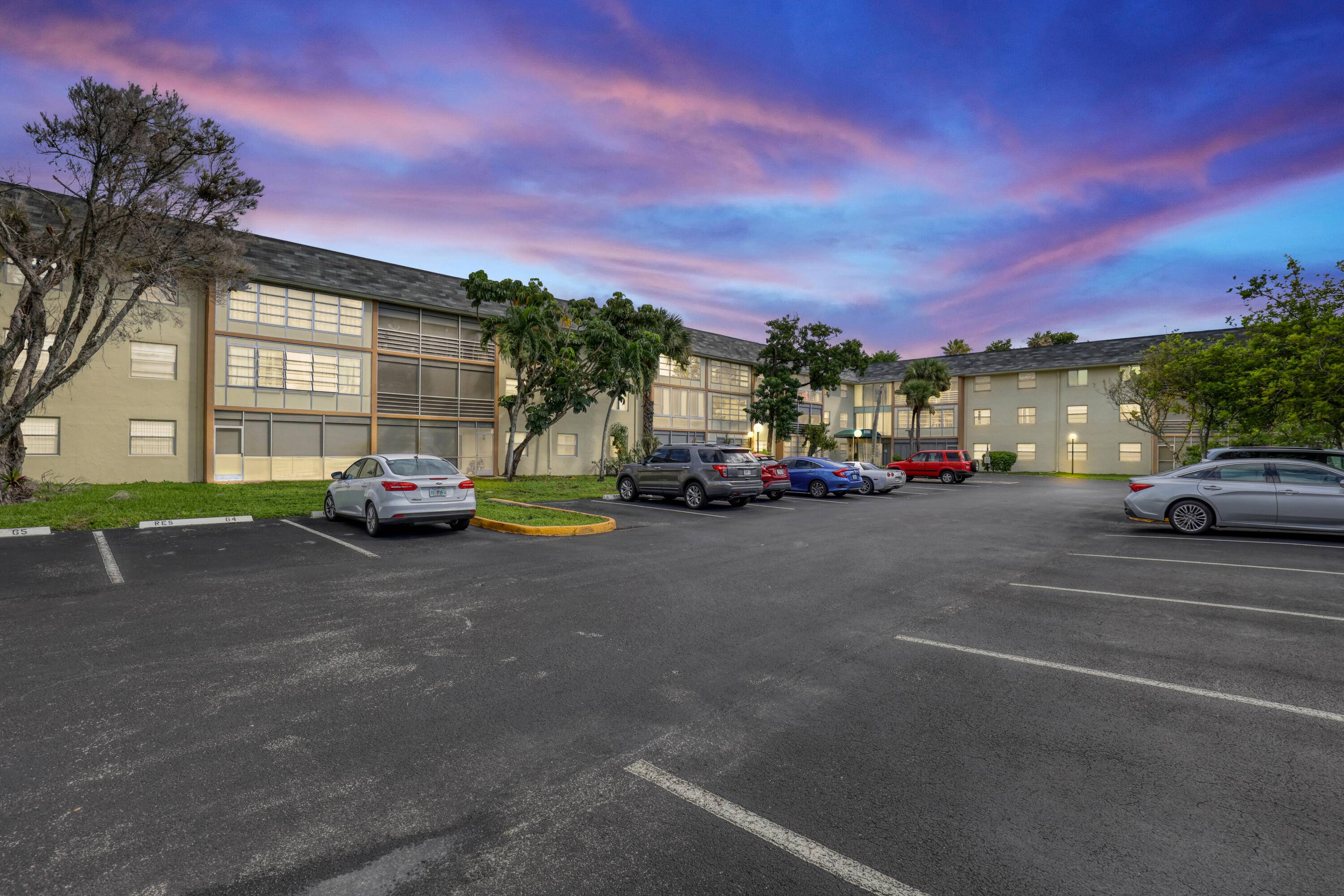 Welcome to Sable Palm in Tamarac !