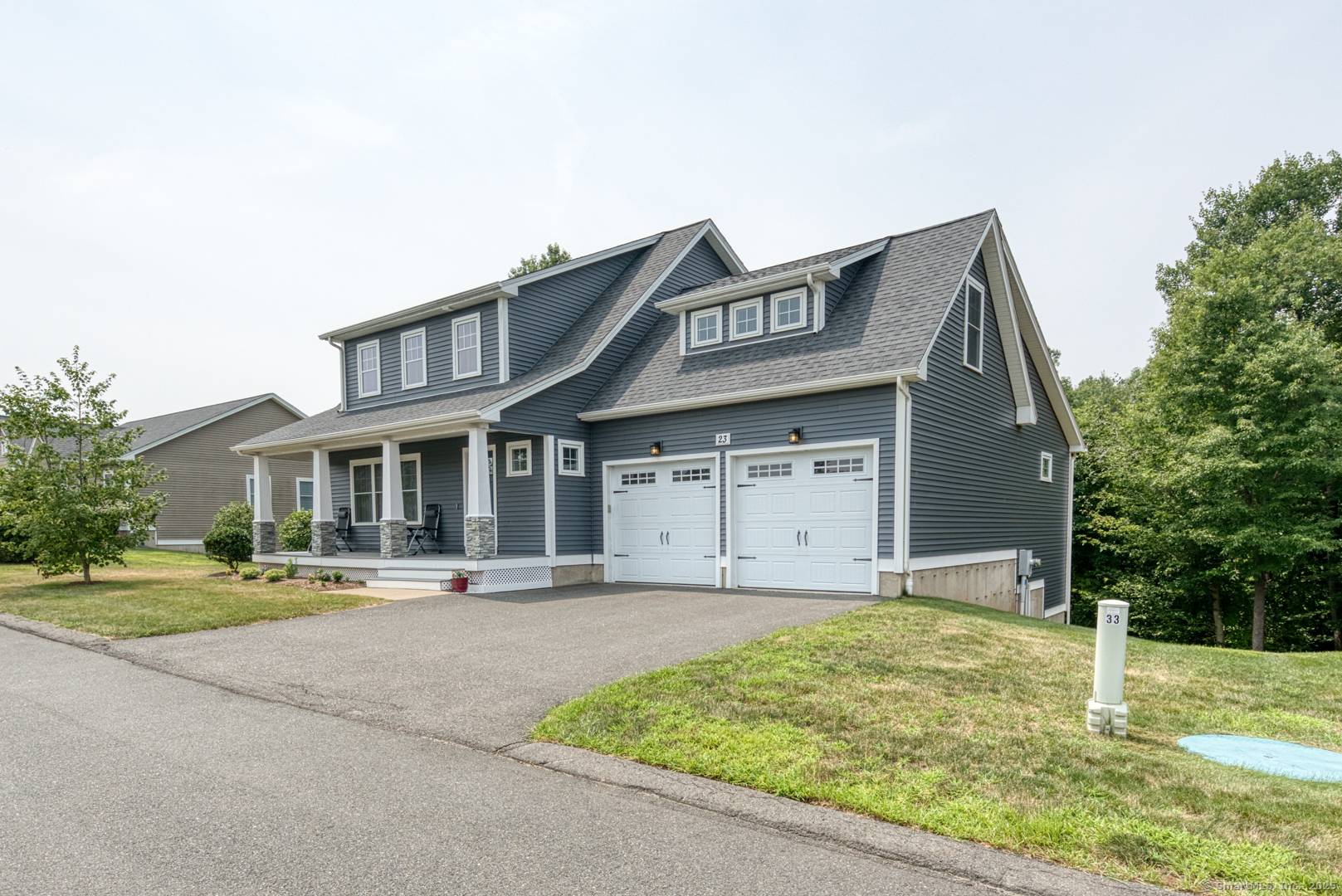WELCOME TO THIS GORGEOUS 4 BEDROOM, 4 BATH HOME OFFERING THE PERFECT BLEND OF STYLE, SPACE, AND FLEXIBILITY.