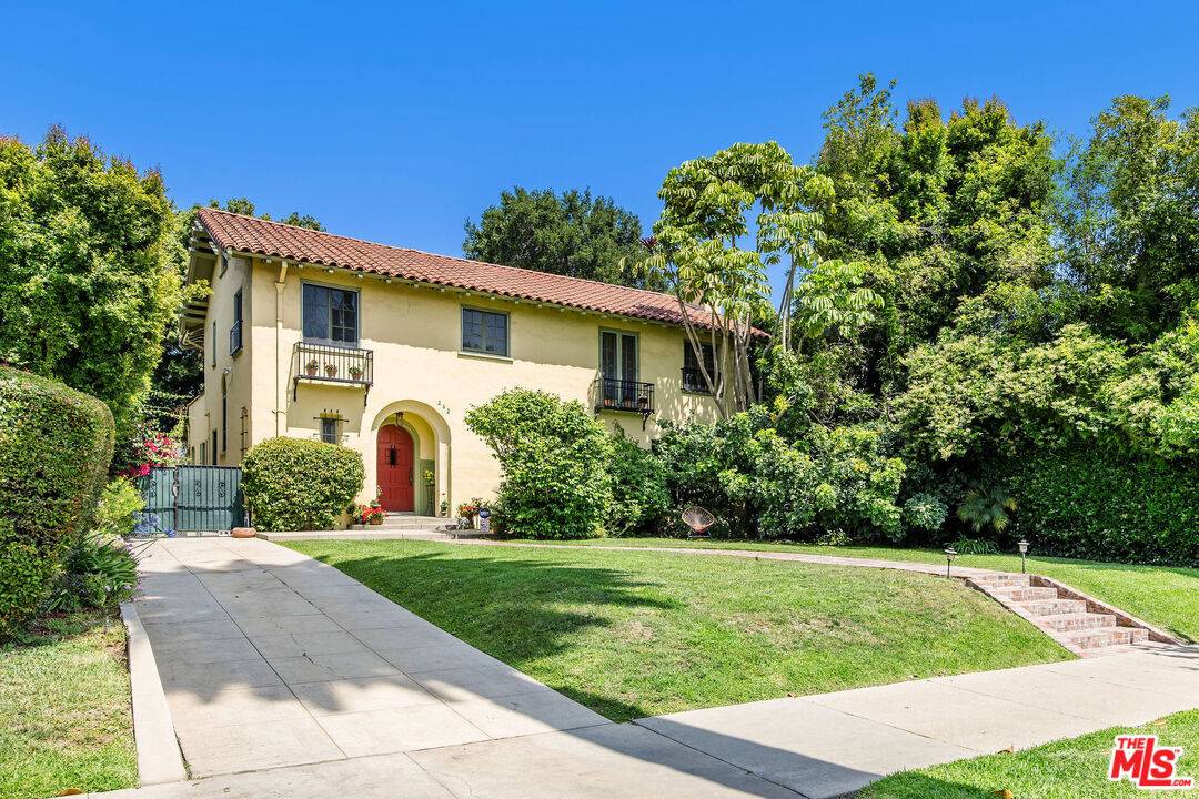 262  S Norton Ave 5BR Mid Wilshire La