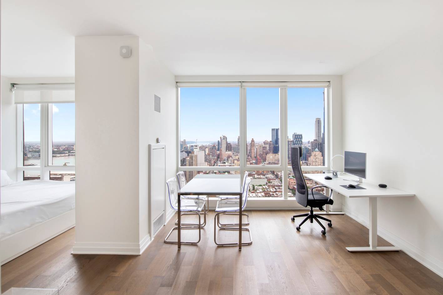Welcome to Manhattan View.