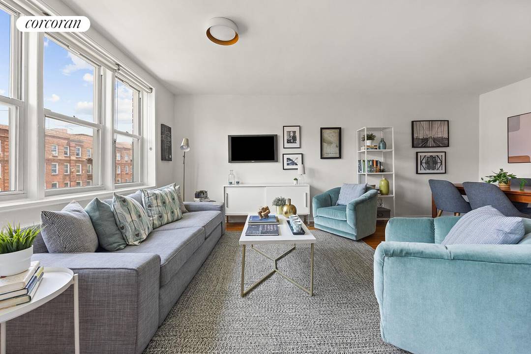 Sunny and spacious, on the 6th floor of a well maintained elevator coop, this bright, two bedroom apartment in the heart of Ditmas Park boasts an expansive and flexible layout.
