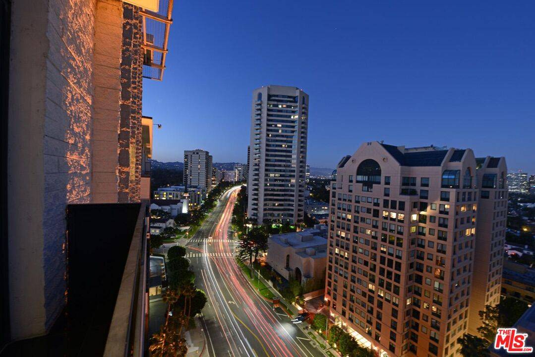10535 Wilshire Blvd 2BR Westwood La