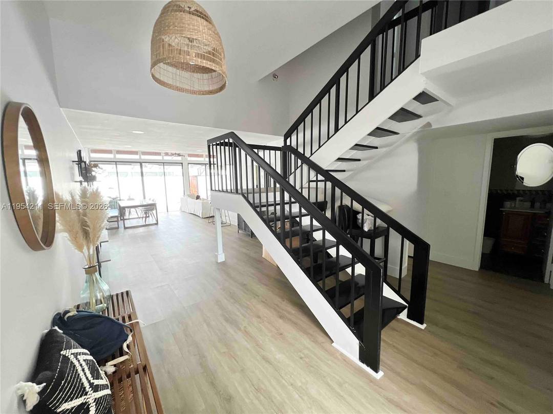 SELLER IS MOTIVATED ! BRING YOUR OFFER TODAY !