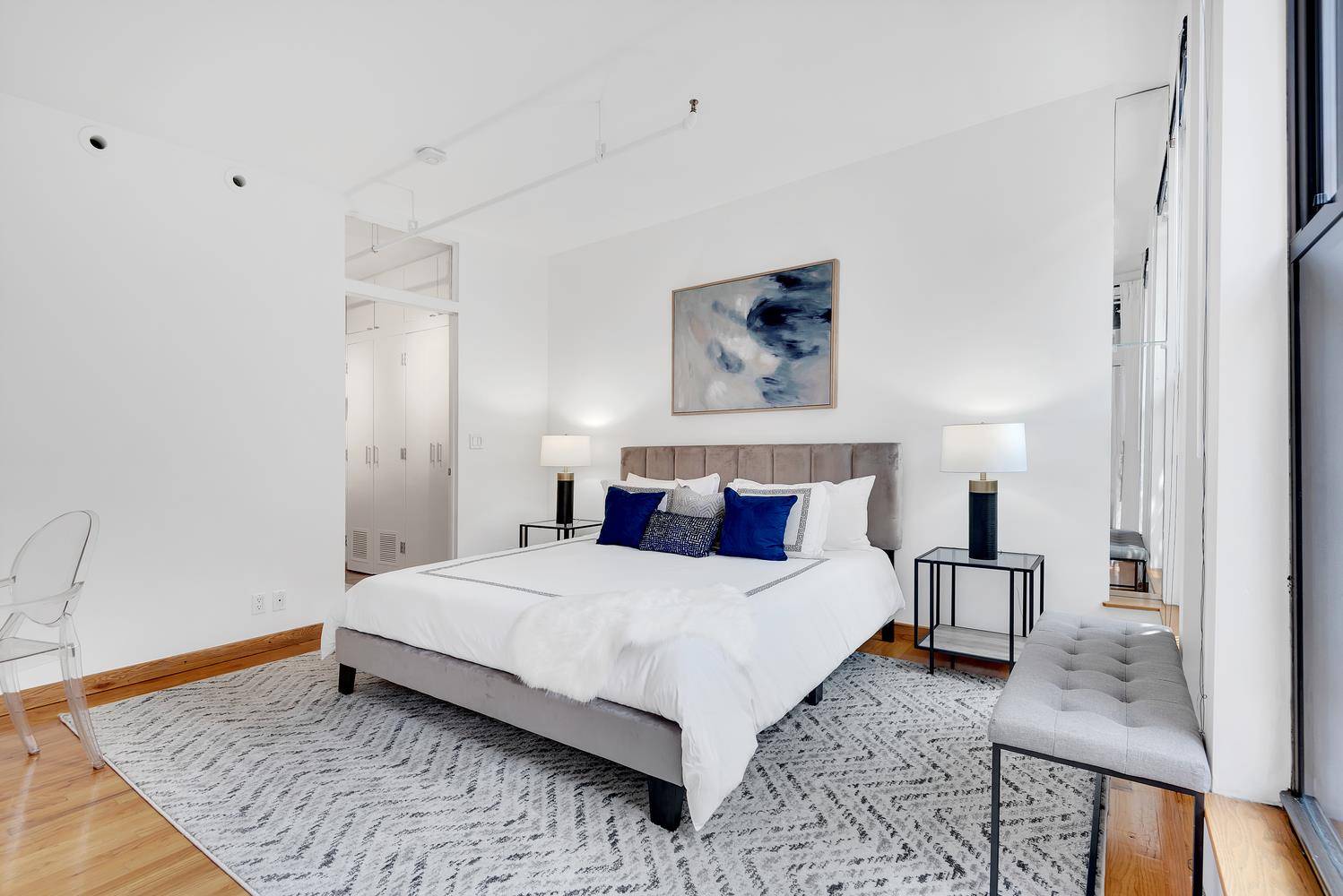 262 Mott Street, 301 Nolita, New York Extraordinary New York loft living awaits you in this magnificent 1, 358 sq ft Pre Civil War condo gem located in prime Nolita ...