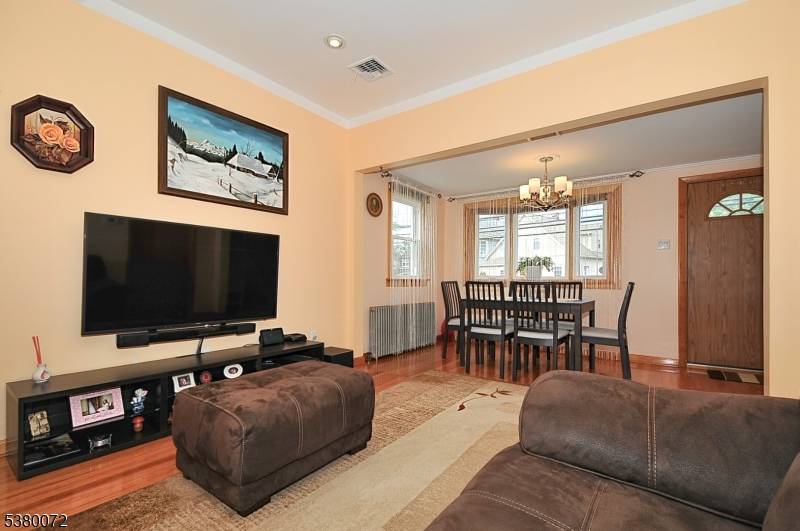 Beautiful Mother Daughter home with 2 kitchens, 3 bedrooms, 2 full baths and full finished basement.