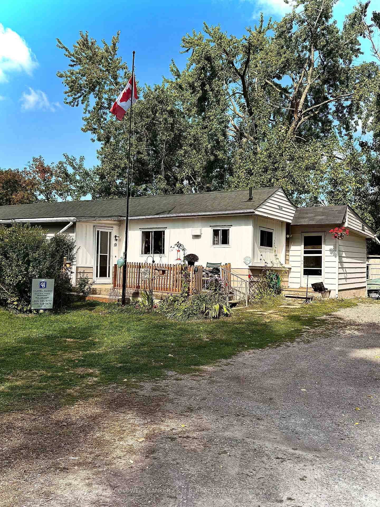 Discover this charming 3 bedroom mobile home, featuring numerous upgrades, nestled in a fantastic park along a scenic water route to Scugog.
