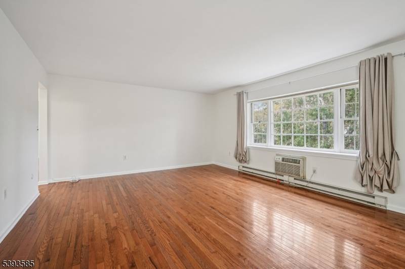 This renovated home is located in the desirable Wyoming section in Millburn, a Top Rated School District in NJ, in quiet court yard setting.