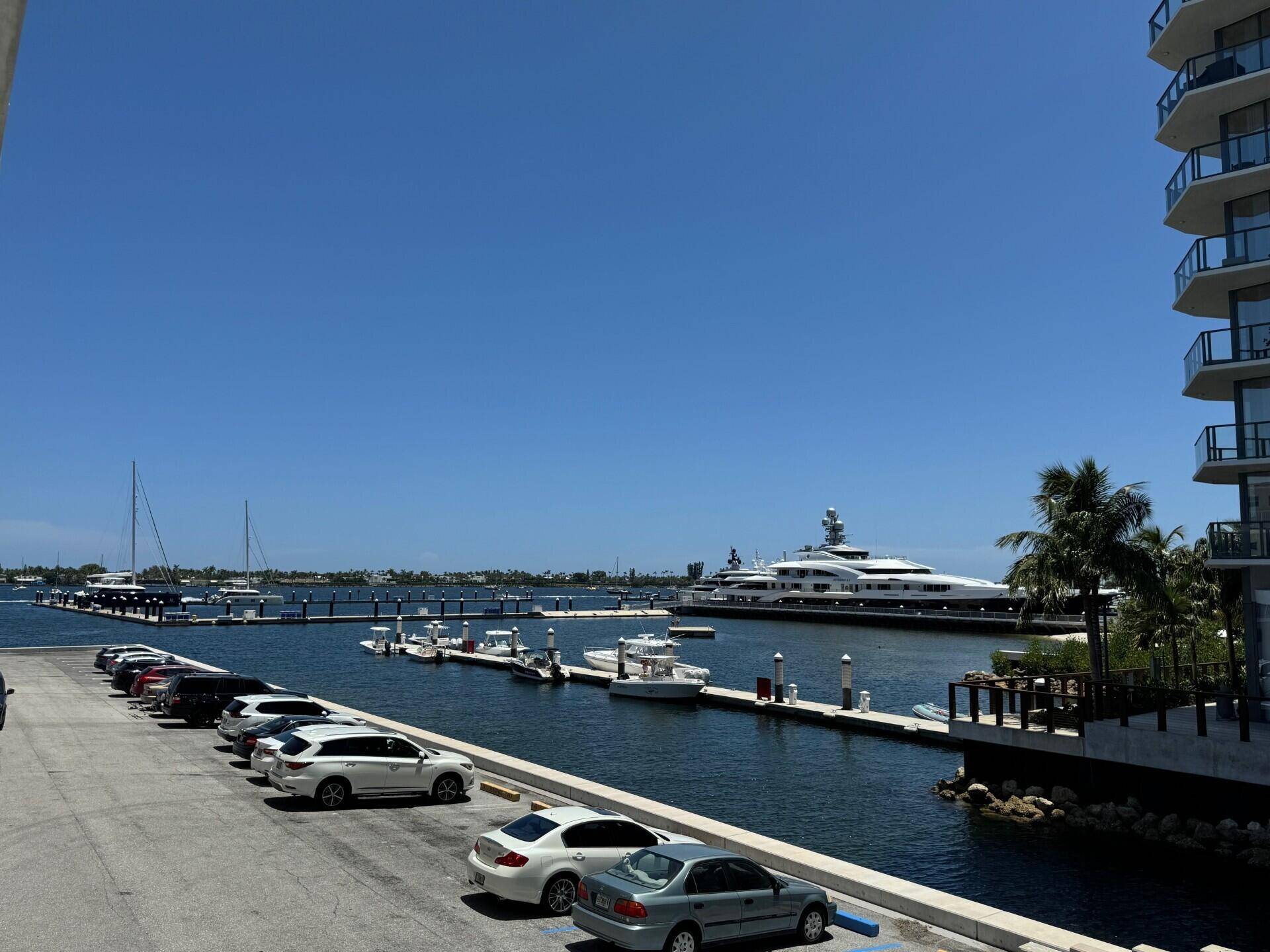 PARADISE WATERFRONT LIVING GATED COMMUNITY NORTH FLAGLER DRIVE WATERFRONT.