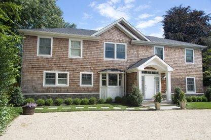 Newly Constructed Water Mill South Home!