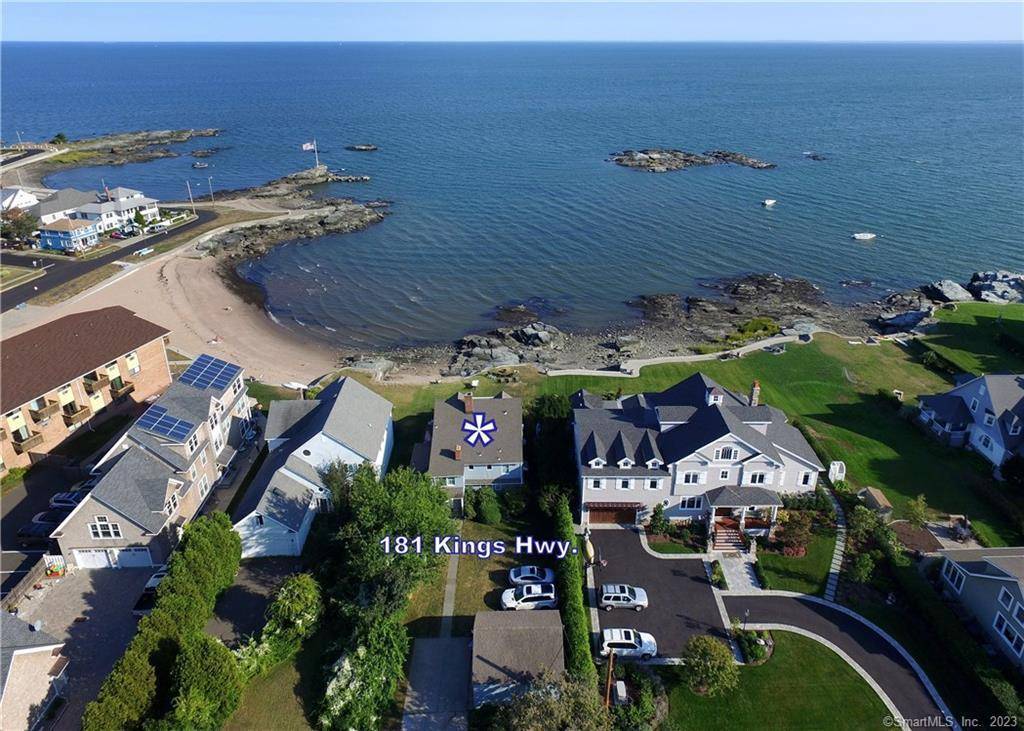 DIRECT WATERFRONT ! WOODMONT BEACH !